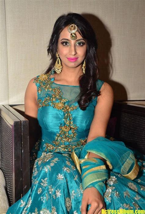 Sanjjanaa Photos At Lets Walk For Hope Fashion Show. - Actress Album