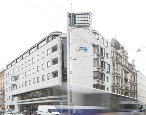 About the Bank: management and shareholders, facts, figures and careers