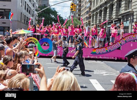 New York City Gay Pride Parade Hi Res Stock Photography And Images Alamy