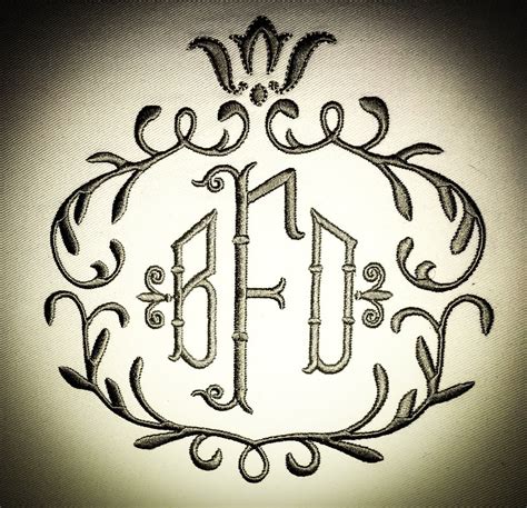 Crest Monogram Frame Machine Embroidery Design Bling Sass And Sparkle