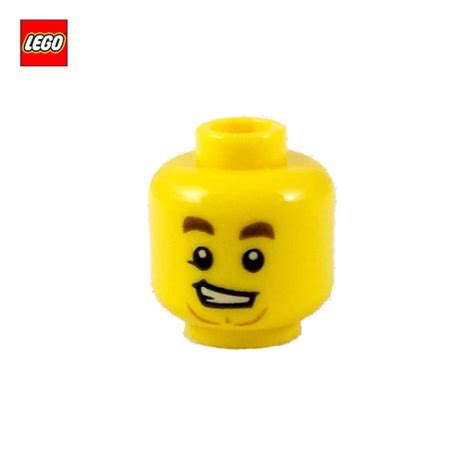 Minifigure Head With Crooked Teeth Smile LEGO Part 38476 Super Briques