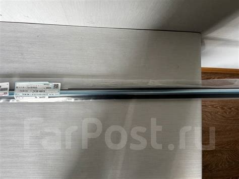 Молдинг стекла двери задний левый TLC200 75740-60070 купить во ...