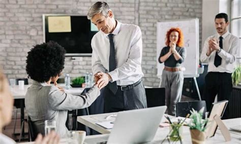 Who is Glenda Jean Ray? - StellaNonna