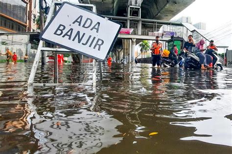 Sindo Hi Lite Pintu Air Sunter Hulu Siaga Ini Daftar Wilayah