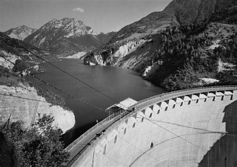 9 Ottobre 55 Anni Fa Il Disastro Del Vajont