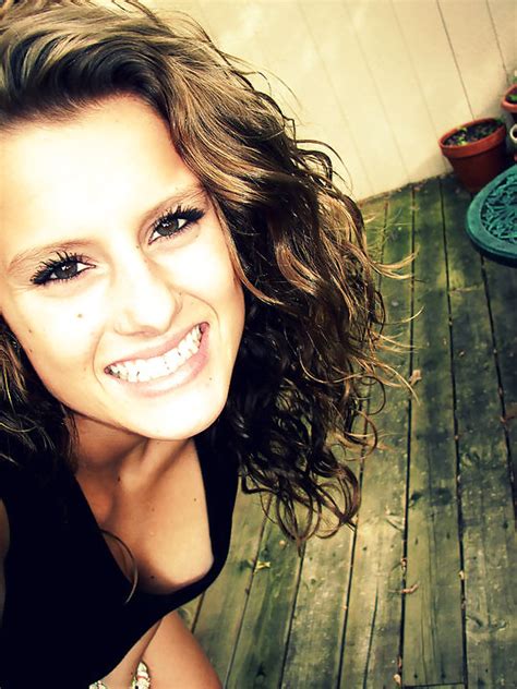 Sexy Facebook Bitches Please Comment Dirty As Fuck Porn Pictures XXX