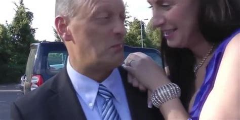 Euro Mature In Stockings Picks Up Dude For Fingerfuck Tnaflix