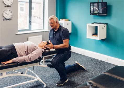 Neck & Shoulder Pain in Cold Weather