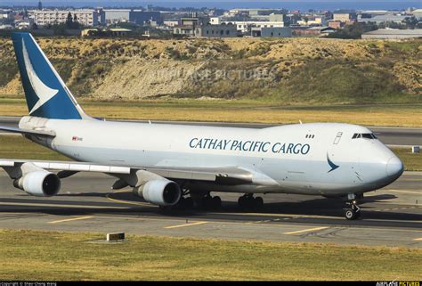 B Lie Cathay Pacific Cargo Boeing 747 400f Erf At Taipei Taoyuan