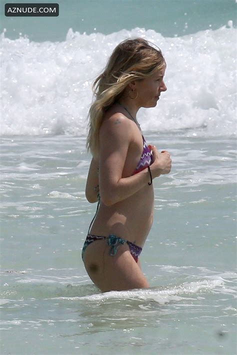 Sienna Miller Sexy Colorful Bikini At The Beach In Cancun AZNude