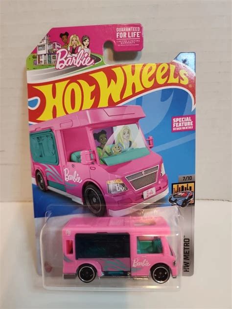 HOT WHEELS Barbie Dream Camper Hot Wheels HW Metro