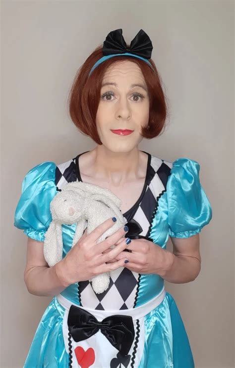 Alice 15 Nude Pics XHamster