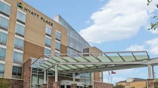 Hotel Photos | Hyatt Place San Antonio - North/Stone Oak
