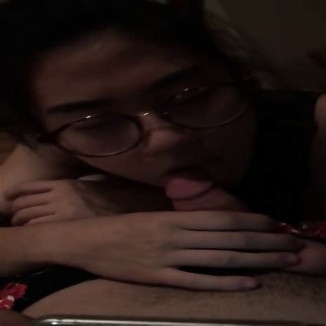 Babe With Glasses Bj