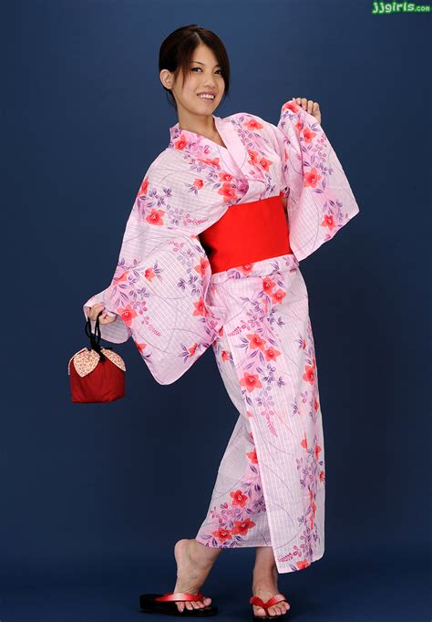 AsiaUncensored Japan Sex Karen Misaki 美咲カレン Pics