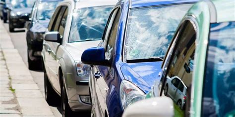 Paar In M Nchen D Sperrt Sich Beim Sex Im Fremden Auto Ein