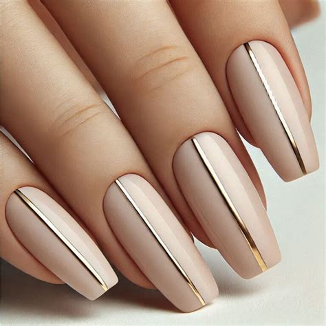 Classy Nude And Gold Nail Design Ideas To Elevate Your Look Style Zuri