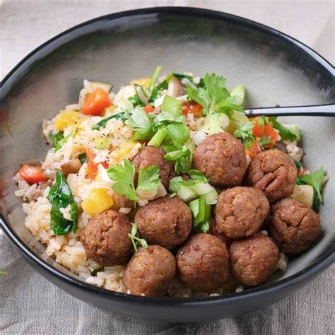 3 recetas de albóndigas veganas y trucos para hacer muchas otras a tu gusto