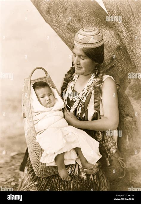 Hupa indians hi-res stock photography and images - Alamy