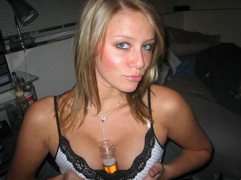 Amateur Pics 4084 Nude Photos6577 12247 Porn Pic