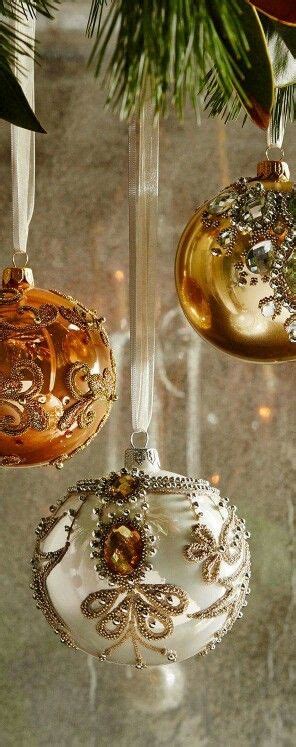 So Pretty Christmas Ornaments Gold Christmas Christmas Tree Ornaments