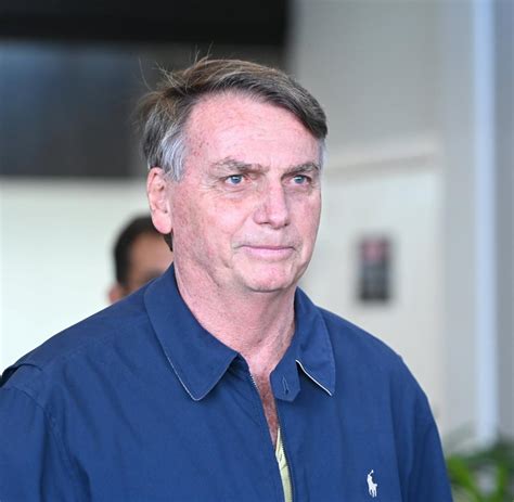 Brasilien Corona Impfzertifikat Von Ex Pr Sident Bolsonaro War