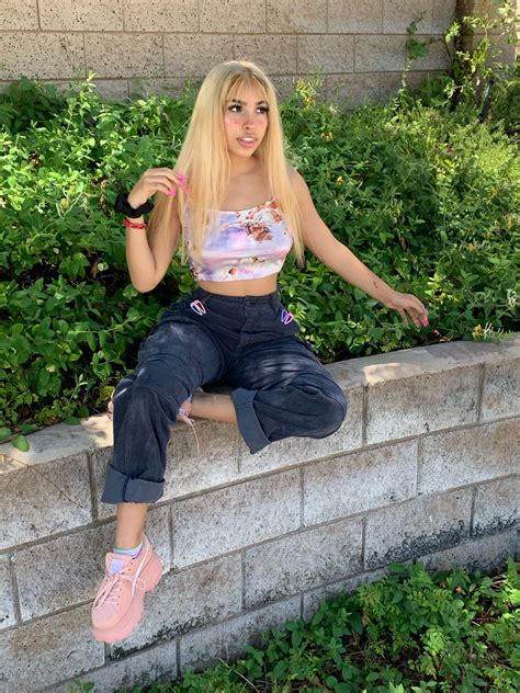 V On Twitter Im A Blonde Now