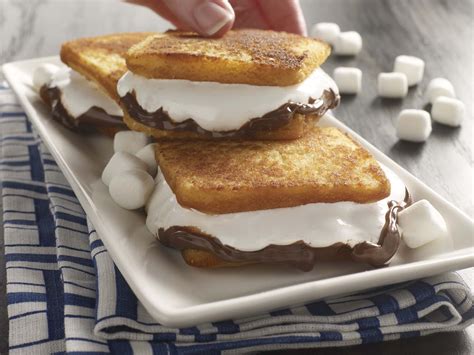 Mini Pound Cakes Hazelnut Sandwiches Drakes Cakes