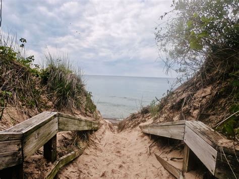 Hikes Near Chicago 7 Great Trails In And Near The Windy City