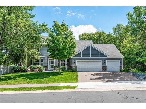 8521 Braxton Drive Eden Prairie Mn 55347 Mls 6251722 Edina Realty