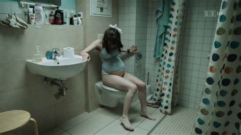 Victoria Schulz nude pics página 1