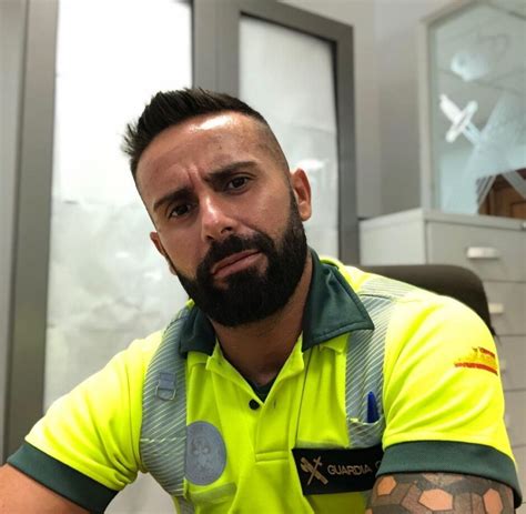 El Guardia Civil M S Sexy Para Conquistar Mr Gay Pride Espa A As Es Jos Pedro Sagueras