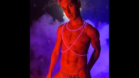 Sexy Muscle Jock Playing Around Pornhub Gay