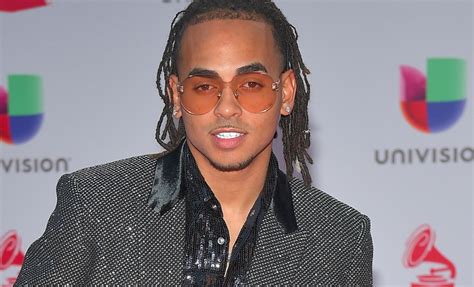 Ozuna Online Il Video Porno Gay Del Passato Eccolo Bitchyx