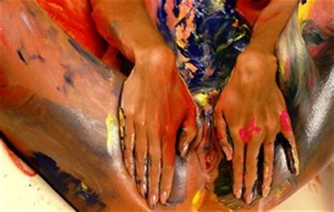 Hairy Vagina Tanned Blonde Painting Her Gorgeous Body A Xxx Dessert