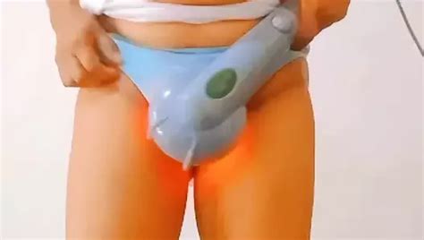 Srilankan Sexy Girl Fun Video Srilankan Sexy Girl Showing Her Beauty Body Pussy And Breast Asian