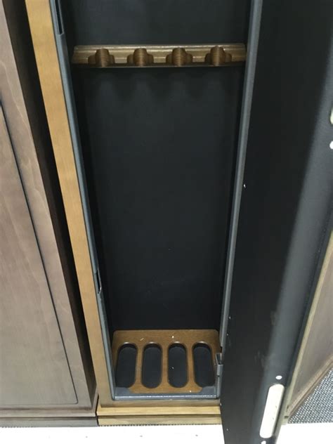 ШКАФ ОРУЖЕЙНЫЙ АДАРИЧЕВ ОШ4 ДЛЯ 4 СТВОЛОВ 153,5х38х26,5 купить в Москве ...