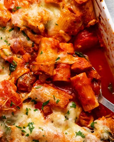 chicken pasta bake recipetin eats