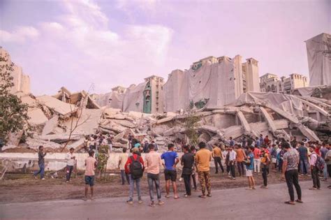 Noida Twin Tower Demolition Around 100 Families Return To Apartments India News India Tv