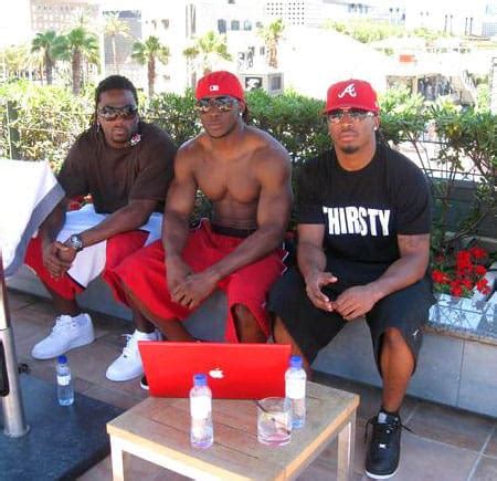 Reggie Bush Shows It Off In Spain Towleroad Gay News