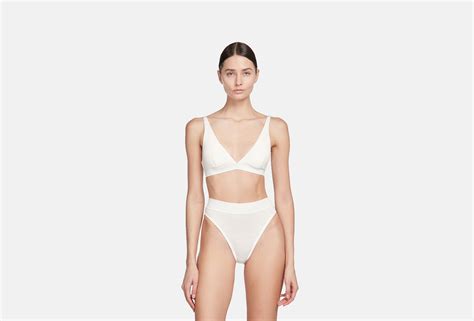 Belle YOU Бразильяно с высокой посадкой Bamboo nude тофу Тофу XS
