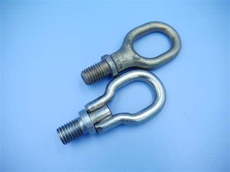 Буксировочный крюк Volkswagen Golf 4 (Фольксваген Гольф 4) 6N0805615B ...