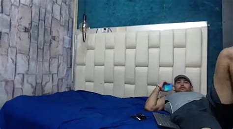 Bisex Moon Cam Model Live Nude Adult Sex Chat Booble