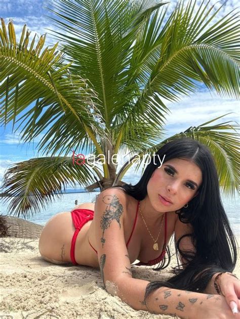 Emily 60342272 A Hot Sexy And Very Exciting Paisita