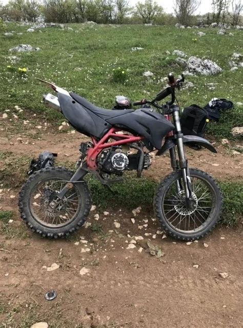 Продам питбайк Yamaha 125: 2 500 $ - Мотоцикли Серхів на Olx