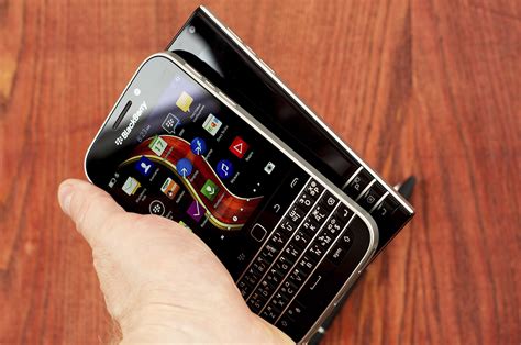 BlackBerry Classic в черном цвете снова в наличии в нашем магазине ...