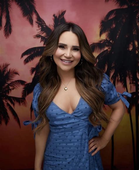 Rosanna Pansino | Scrolller