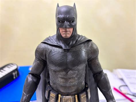 Hot Toys BvS Batman With Tech Cowl Hobbies Toys Toys Games On Carousell