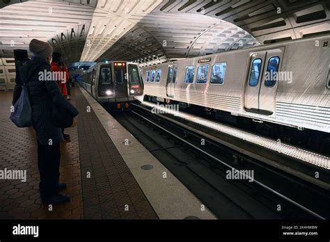 Metro Public Transit Subway System In Washington Dc Stock Photo Alamy