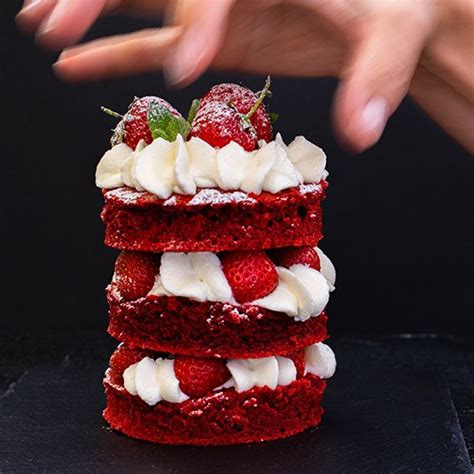 Tips For Achieving The Perfect Valentine S Day Cake Gourmet Food World